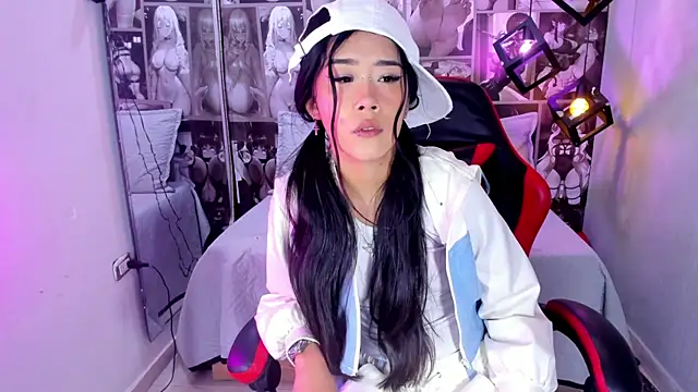 Lil ceyy online show from October 2025 07:46:02 PM