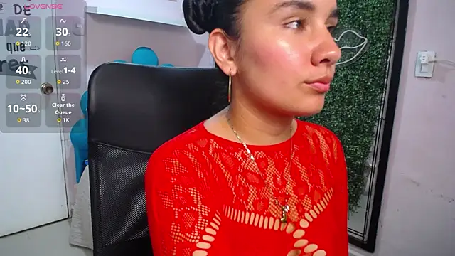 Snapshot of Maylin_horny19 chatting on September 2025 07:27:01 PM Maylin horny19 online show from September 2025 07:27:01 PM