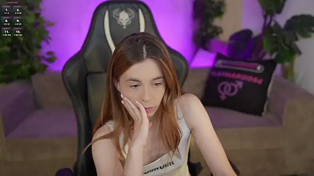 Snapshot of Lika_Secret_ chatting on September 2025 05:04:02 PM Lika Secret online show from September 2025 05:04:02 PM