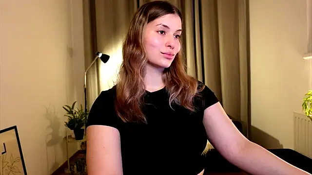 Snapshot of ShyHotNerd chatting on January 2025 05:33:02 PM ShyHotNerd online show from January 2025 05:33:02 PM