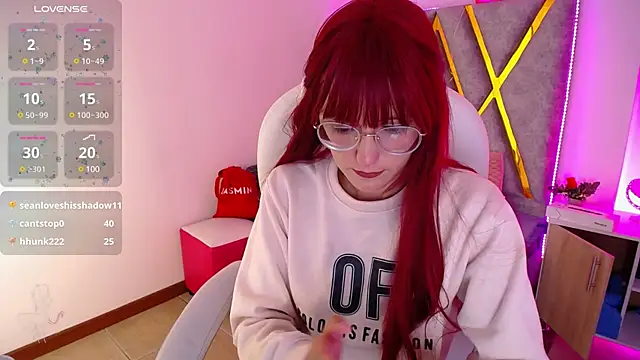 SussanHottye1  online show from March 2025 02:04:02 PM