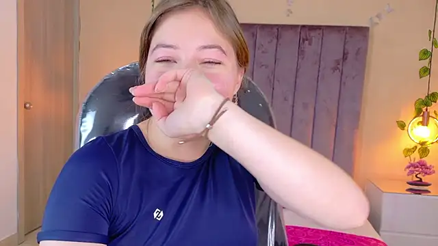 Dahlia Rousse online show from March 2026 05:37:02 AM