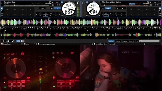 Snapshot of vittote chatting on February 2025 03:08:01 PM vittote online show from February 2025 03:08:01 PM