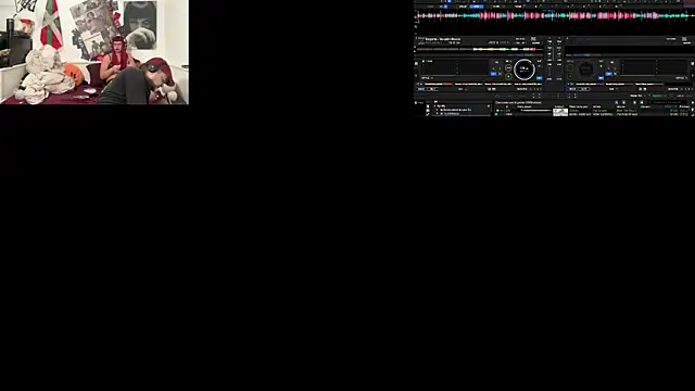 Snapshot of vittote chatting on October 2025 11:53:01 PM vittote online show from October 2025 11:53:01 PM