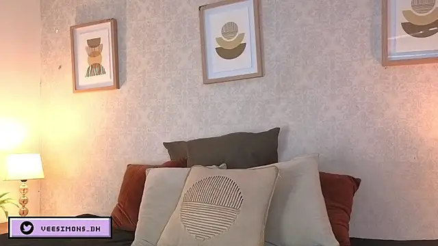 Veronica simons online show from March 2026 09:18:02 PM