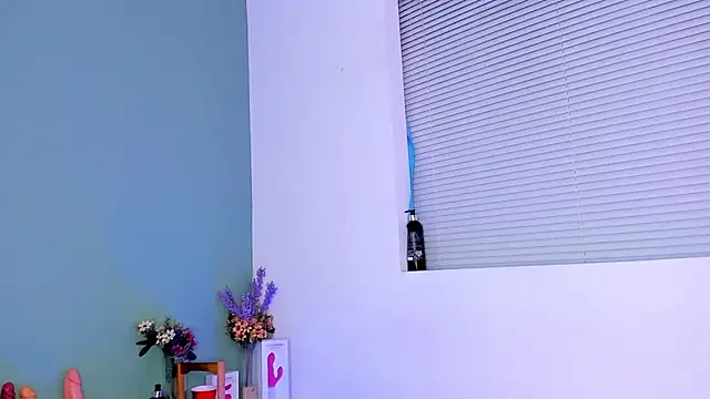 LovelyNickii online show from March 2025 12:34:01 PM