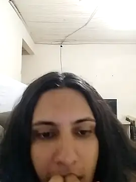 Snapshot of isistrans19 chatting on January 2025 12:38:01 AM isistrans19 online show from January 2025 12:38:01 AM