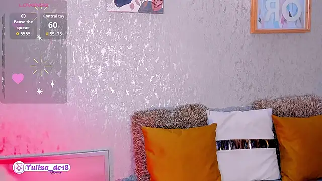 Luxury Woman online show from February 2026 02:51:02 AM