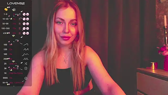 Snapshot of Mika_Rayy chatting on January 2025 05:47:02 PM Mika Rayy online show from January 2025 05:47:02 PM