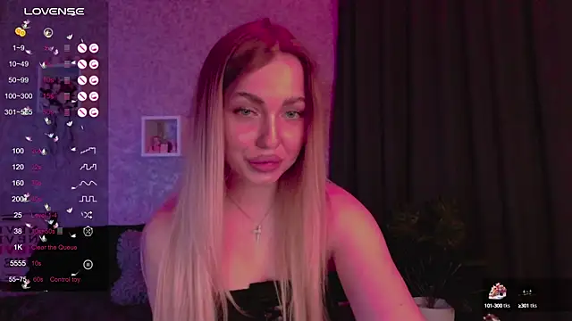 Snapshot of Mika_Rayy chatting on January 2025 06:17:02 PM Mika Rayy online show from January 2025 06:17:02 PM