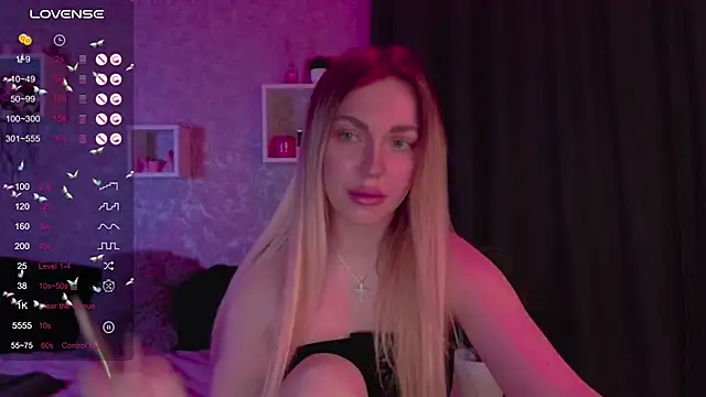 Snapshot of Mika_Rayy chatting on February 2025 10:00:01 PM Mika Rayy online show from February 2025 10:00:01 PM