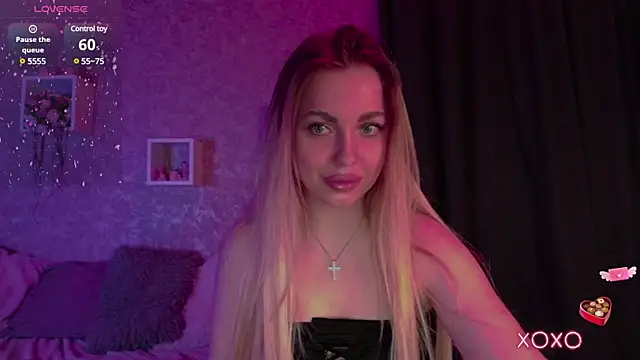 Snapshot of Mika_Rayy chatting on February 2025 09:48:01 PM Mika Rayy online show from February 2025 09:48:01 PM