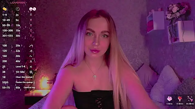 Snapshot of Mika_Rayy chatting on March 2025 07:03:01 AM Mika Rayy online show from March 2025 07:03:01 AM