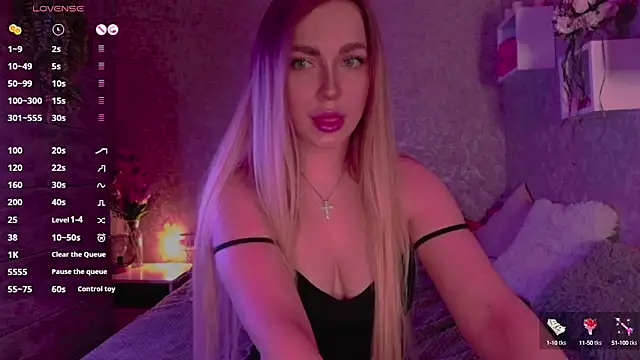 Snapshot of Mika_Rayy chatting on March 2025 06:00:01 PM Mika Rayy online show from March 2025 06:00:01 PM