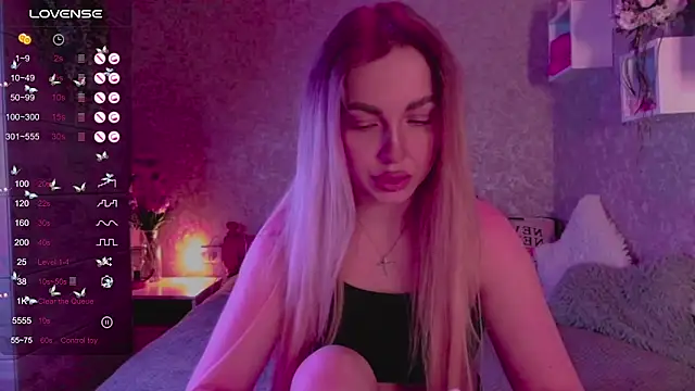 Snapshot of Mika_Rayy chatting on March 2025 05:31:02 PM Mika Rayy online show from March 2025 05:31:02 PM