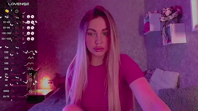 Snapshot of Mika_Rayy chatting on March 2025 06:46:02 AM Mika Rayy online show from March 2025 06:46:02 AM