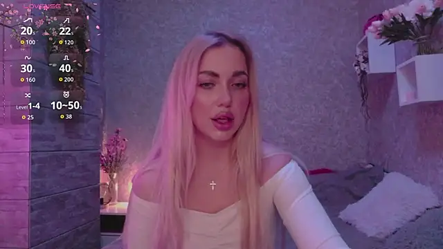 Snapshot of Mika_Rayy chatting on September 2025 06:13:02 PM Mika Rayy online show from September 2025 06:13:02 PM