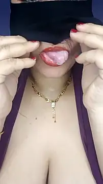 Snapshot of shosho500500 chatting on November 2025 09:38:01 PM shosho500500 online show from November 2025 09:38:01 PM