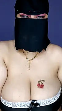 Snapshot of shosho500500 chatting on November 2025 10:21:02 PM shosho500500 online show from November 2025 10:21:02 PM