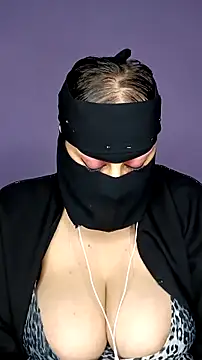 Snapshot of shosho500500 chatting on December 2025 09:45:02 PM shosho500500 online show from December 2025 09:45:02 PM