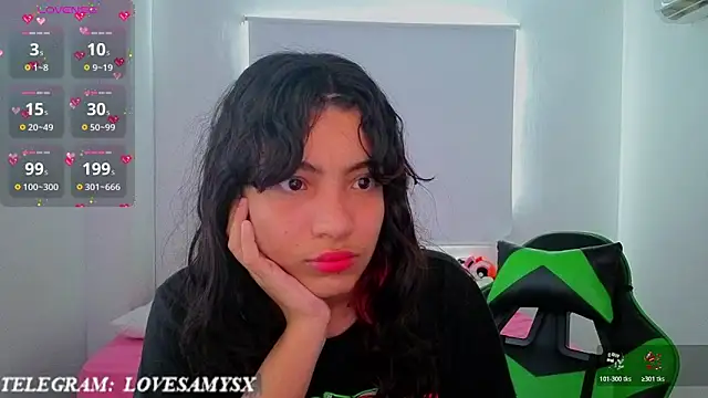 Snapshot of Lovelyamyy chatting on May 2026 08:17:02 PM Lovelyamyy online show from May 2026 08:17:02 PM