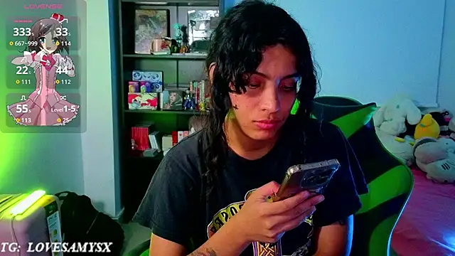 Snapshot of Lovelyamyy chatting on July 2026 07:13:01 AM Lovelyamyy online show from July 2026 07:13:01 AM