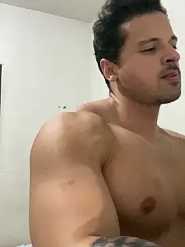 Lucasfit24 online show from January 2025 11:18:02 PM