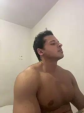 Lucasfit24 online show from February 2025 11:46:02 PM