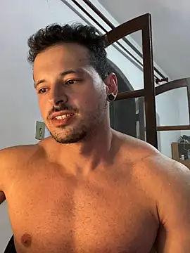 Lucasfit24 online show from March 2025 11:49:01 PM