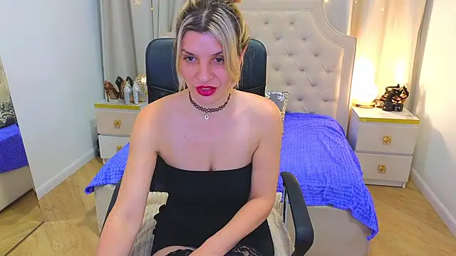 M I A M I A online show from February 2025 11:20:01 AM