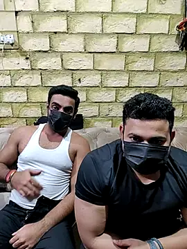 vaibhavchugh38 online show from March 2025 06:21:02 PM