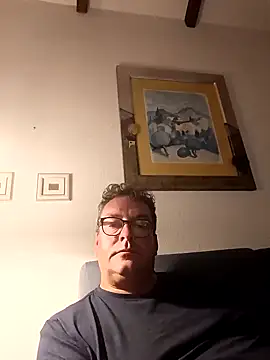 MountJohnXL online show from January 2025 02:24:02 AM