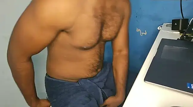 Snapshot of southindianman chatting on January 2025 05:26:02 AM southindianman online show from January 2025 05:26:02 AM