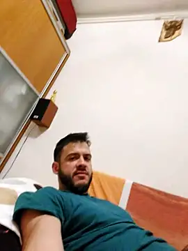 Snapshot of Razzfabz chatting on September 2025 01:22:02 AM Razzfabz online show from September 2025 01:22:02 AM