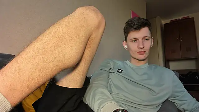 Kevin Hornyyy online show from June 2026 12:42:02 PM