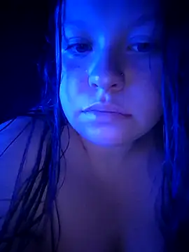 Snapshot of Laurajade9 chatting on January 2025 02:40:02 PM Laurajade9 online show from January 2025 02:40:02 PM