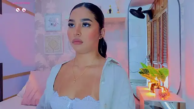 CharlotteGraay online show from March 2026 07:39:01 PM