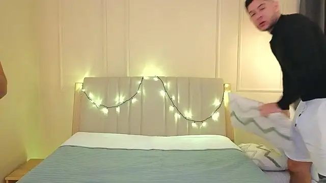 Snapshot of mr_danni chatting on November 2025 08:52:02 PM mr danni online show from November 2025 08:52:02 PM