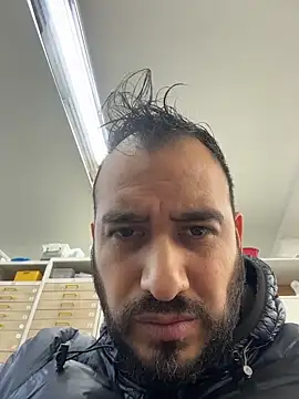 leonardohot1987 online show from February 2026 05:41:01 PM