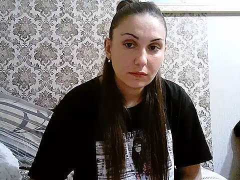 Yuliia30 online show from September 2025 04:07:01 PM