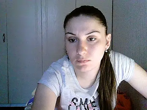 Yuliia30 online show from December 2025 12:10:02 PM