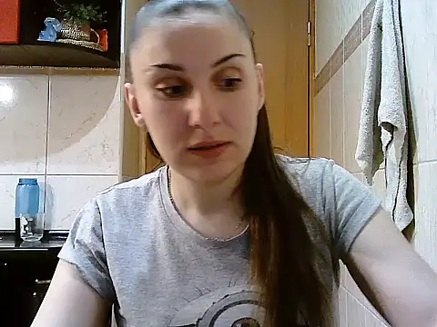 Snapshot of Yuliia30 chatting on June 2026 04:57:02 PM Yuliia30 online show from June 2026 04:57:02 PM