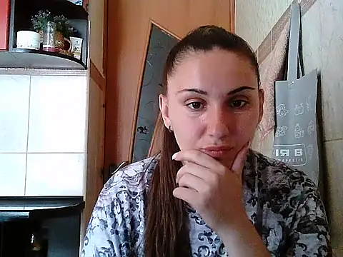Yuliia30 online show from July 2026 09:26:01 AM