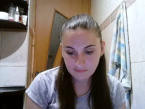 Yuliia30 online show from July 2026 06:15:02 PM