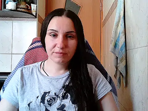 Yuliia30 online show from July 2026 07:46:01 AM