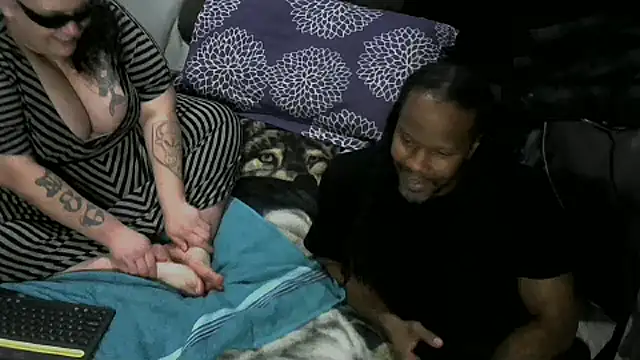 Snapshot of BBC_Dominates_BBW chatting on January 2025 08:44:01 PM BBC Dominates BBW online show from January 2025 08:44:01 PM