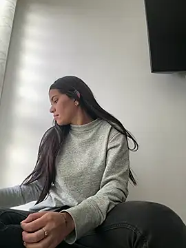 Anddyy   online show from January 2026 09:35:02 PM