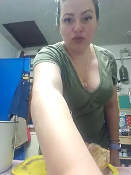 Snapshot of Jyleta chatting on October 2025 05:44:02 PM Jyleta online show from October 2025 05:44:02 PM