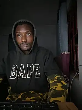 Snapshot of MylesBbc23 chatting on March 2026 11:33:01 PM MylesBbc23 online show from March 2026 11:33:01 PM