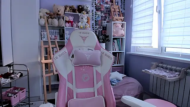 Catharsisi online show from March 2026 02:36:02 PM